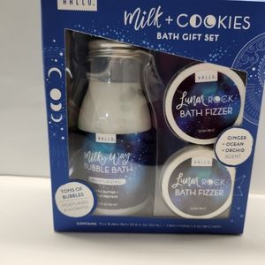 Hallu Milk &Cookies Bath Gift Set - Set Includes 10.6 oz Milky Way moisturizing